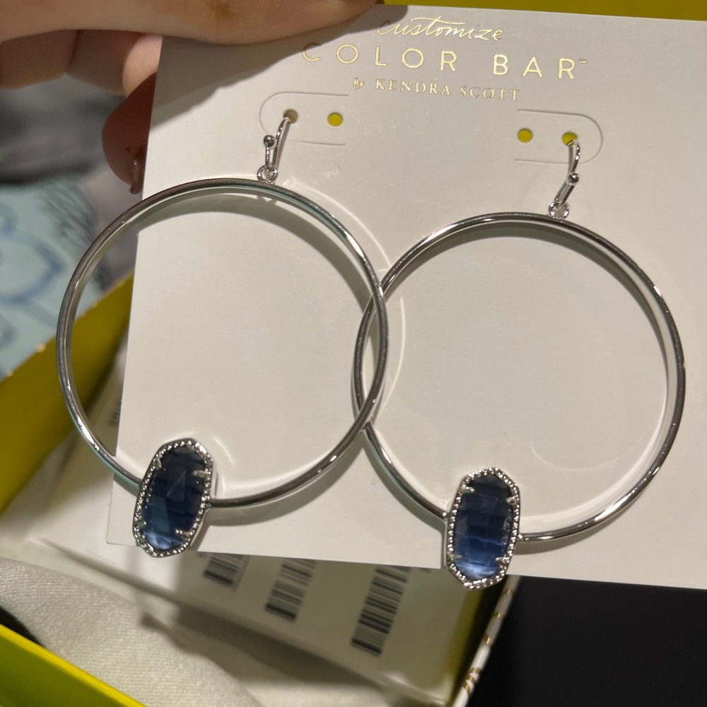 Kendra Scott Earrings (NEW WITH TAGS/IN BOX)